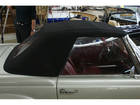 Mercedes SL W113 „Pagode“ Verdeck 1963 - 1970 während der Montage
